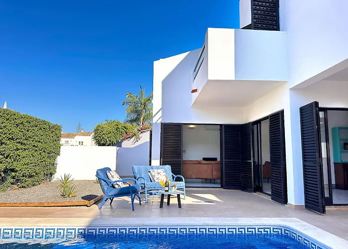 Villa Brasil By Becherish Quarteira