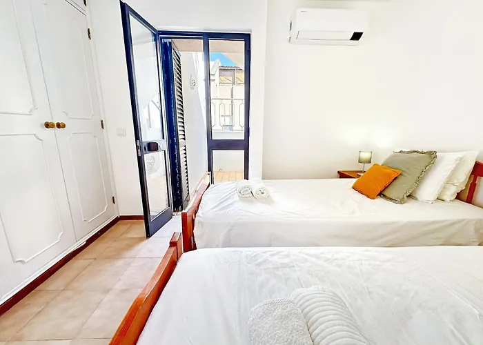 Villa Brasil By Becherish Quarteira