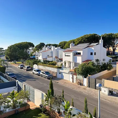 Villa Brasil By Becherish *